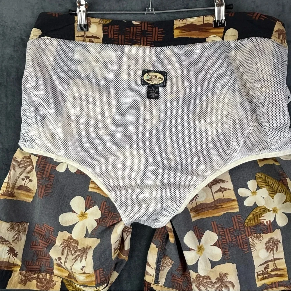 Tommy Bahama Black and Brown Flat Front Shorts